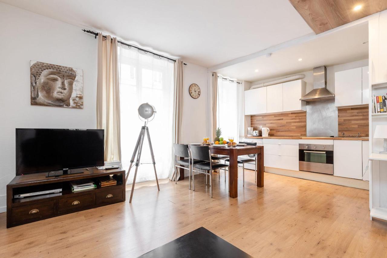 Apartment Eiffel Tower & Rue Cler - Paris