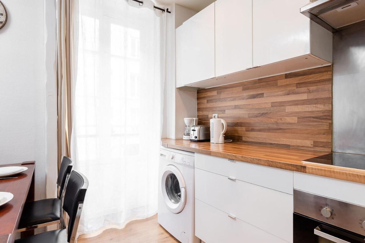 Eiffel Tower & Rue Cler -